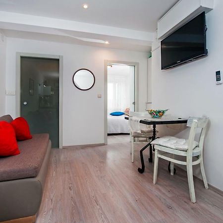 Apartman Delfin Rovinj Exterior photo