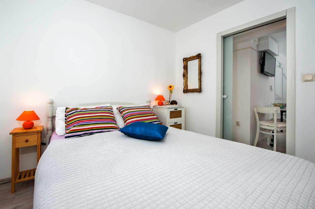 Apartman Delfin Rovinj Exterior photo