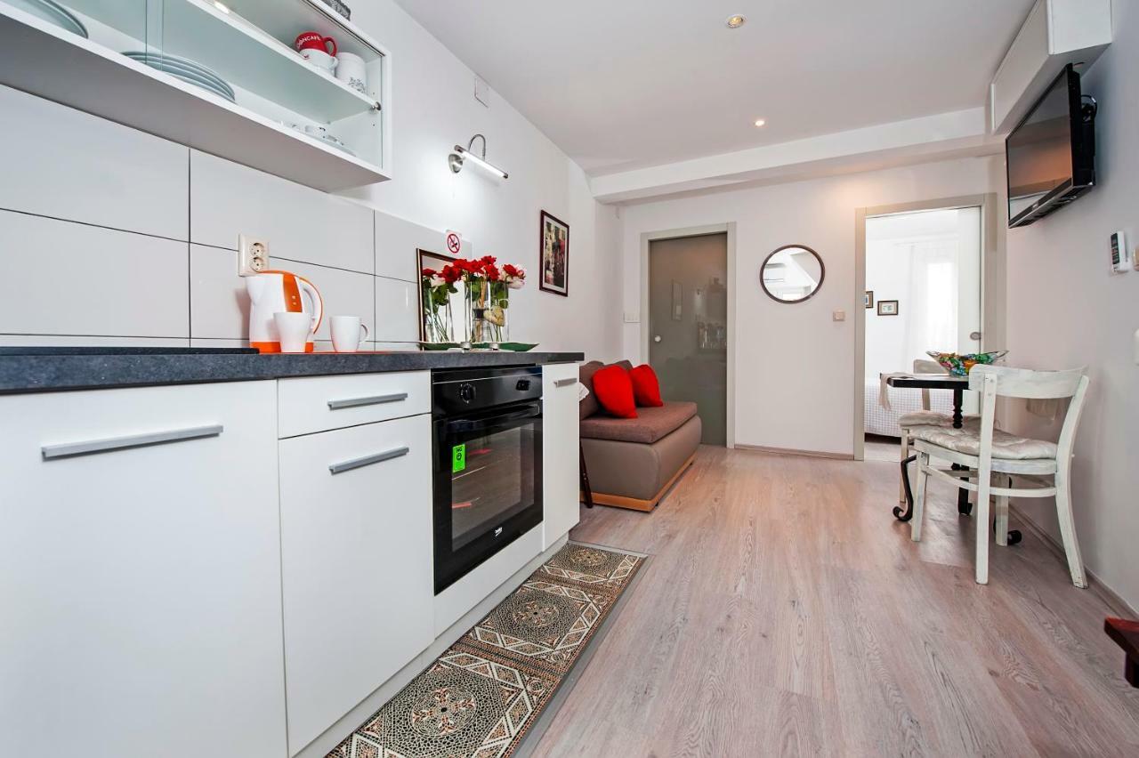 Apartman Delfin Rovinj Exterior photo