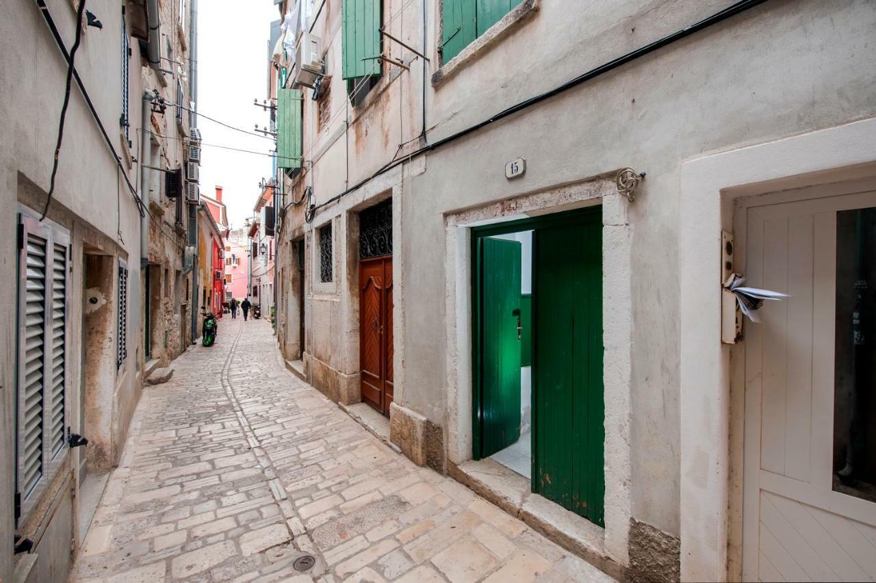 Apartman Delfin Rovinj Exterior photo